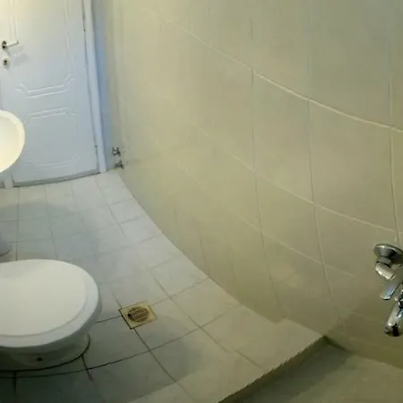 Chrissi Ammoudia Торони