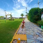 Chrissi Ammoudia Apartment *