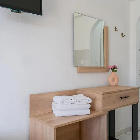 Chrissi Ammoudia Apartment
