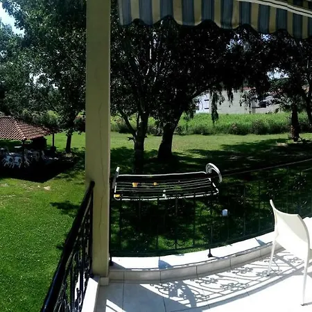 Apartament Chrissi Ammoudia *